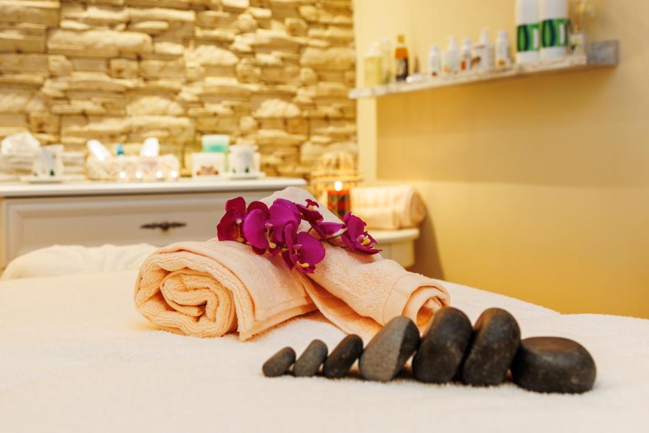 Spa Hotel Aspa Vila Banja Kültér fotó